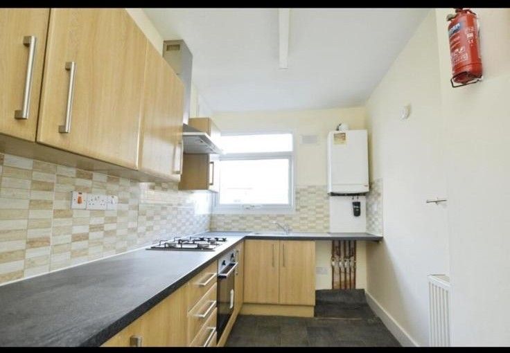 Property photo 1 of 5