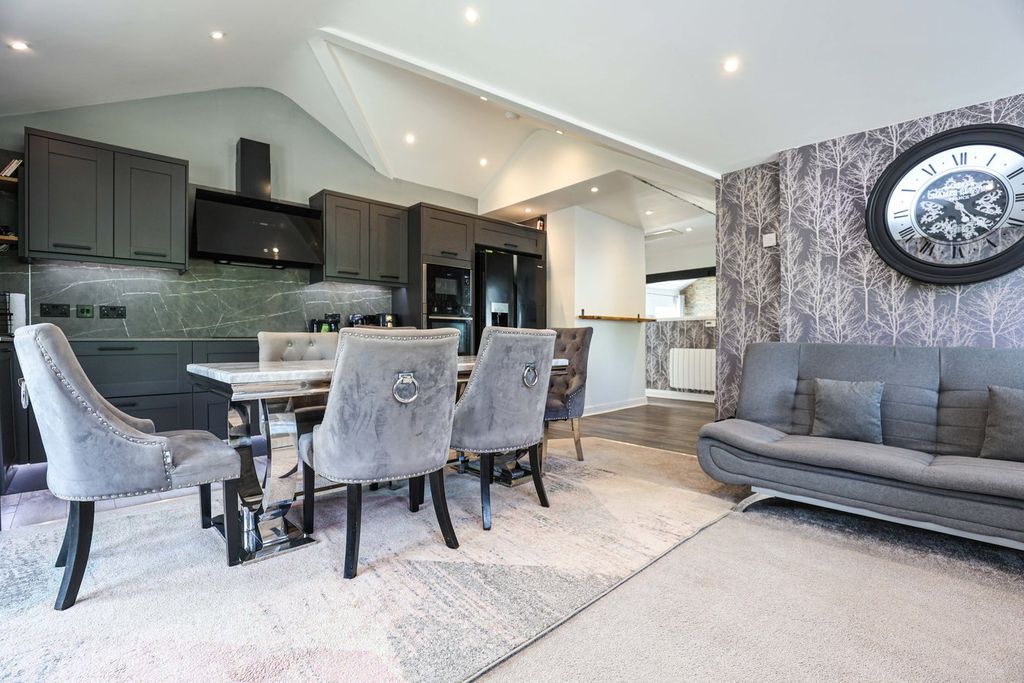 Property photo 1 of 26 Open Plan Living/Dining/Kitchen