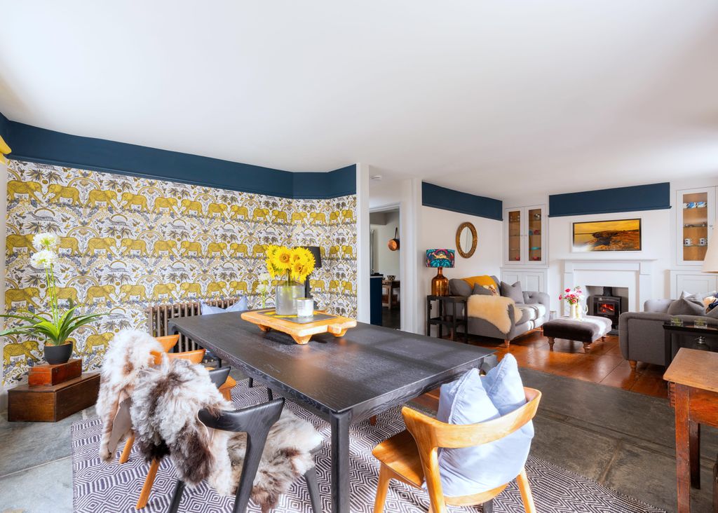 Property photo 3 of 23 Gallery