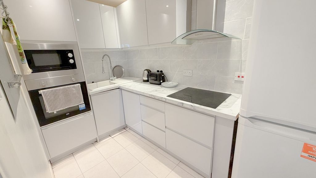 Property photo 3 of 18 Not Specified