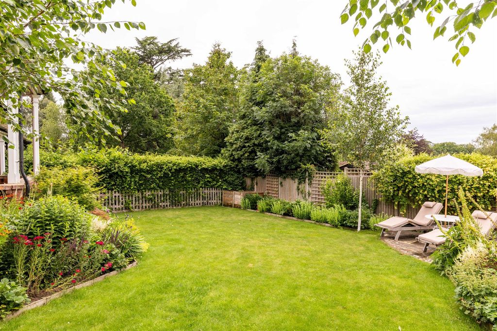 Property photo 3 of 29