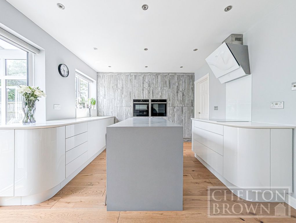 Property photo 2 of 62 Kitchen &amp; Diner