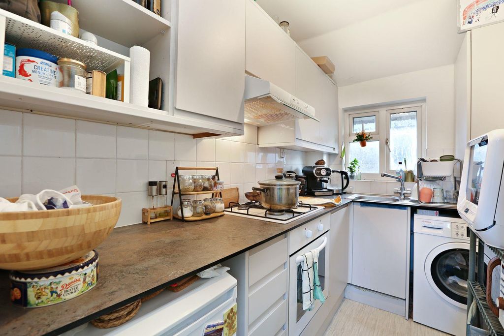 Property photo 3 of 14 -4Nup7Ra (1).Jpeg