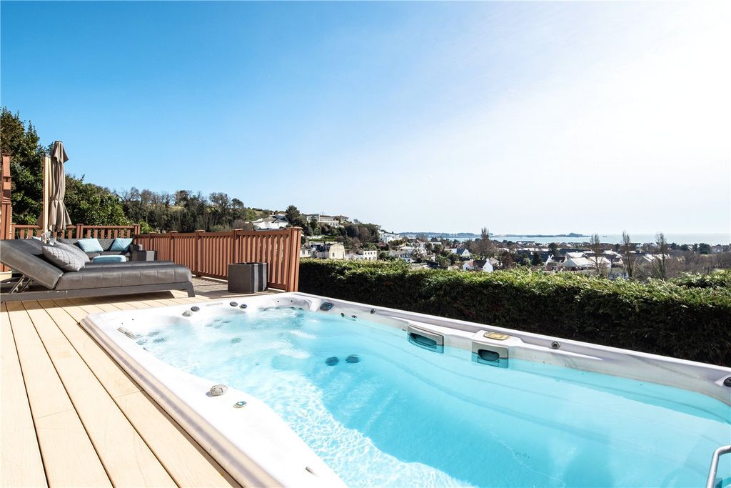 Property photo 1 of 14 View