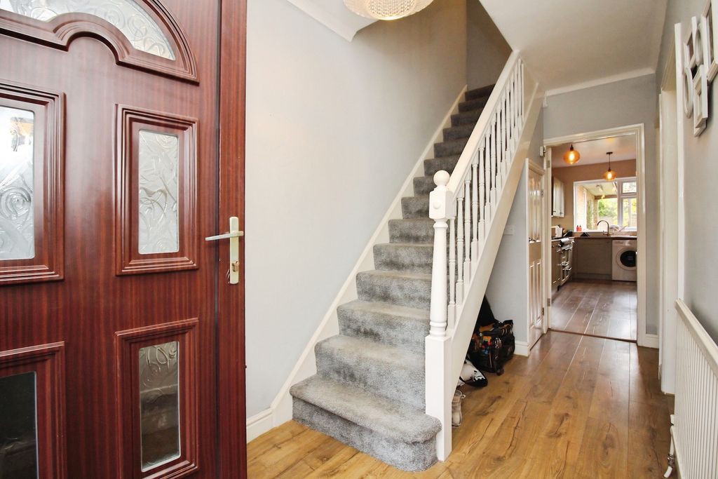 Property photo 3 of 22