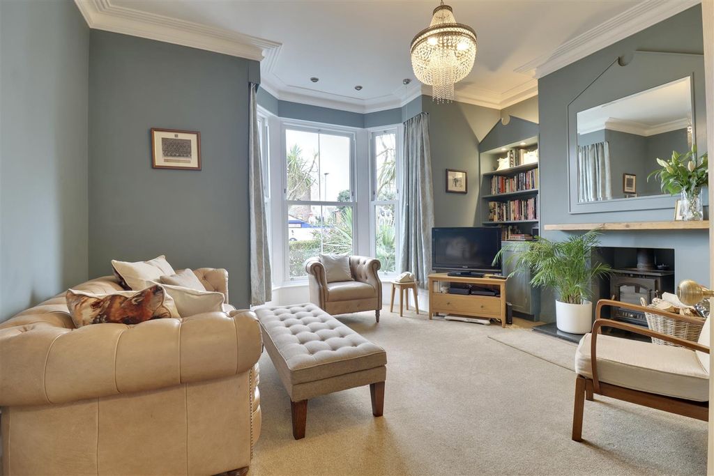 Property photo 3 of 22 0C5F9Ea1-8D6F-4D4D-B531-6C27B9D40Fc9_1_201_A.Jpeg