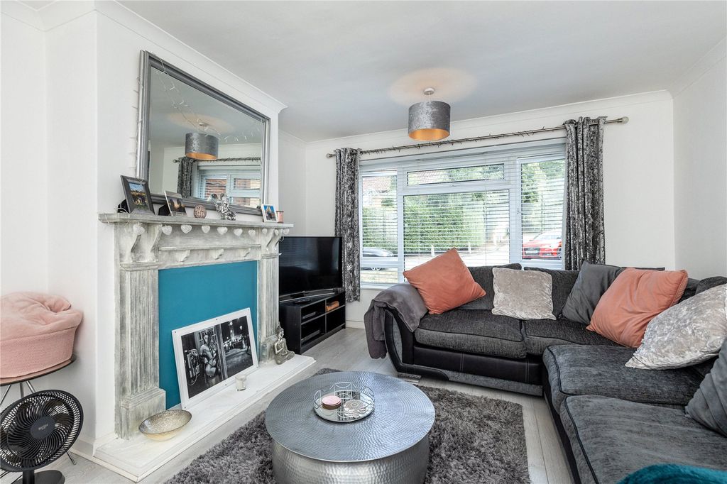 Property photo 2 of 10 Picture No. 03
