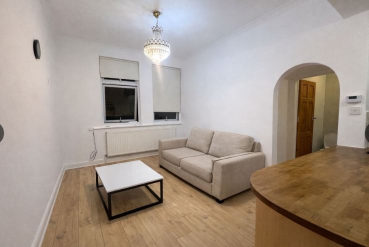 Property photo 3 of 5