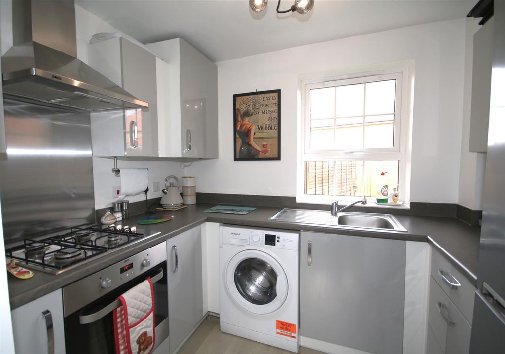 Property photo 1 of 29 Kitchen A.Jpg