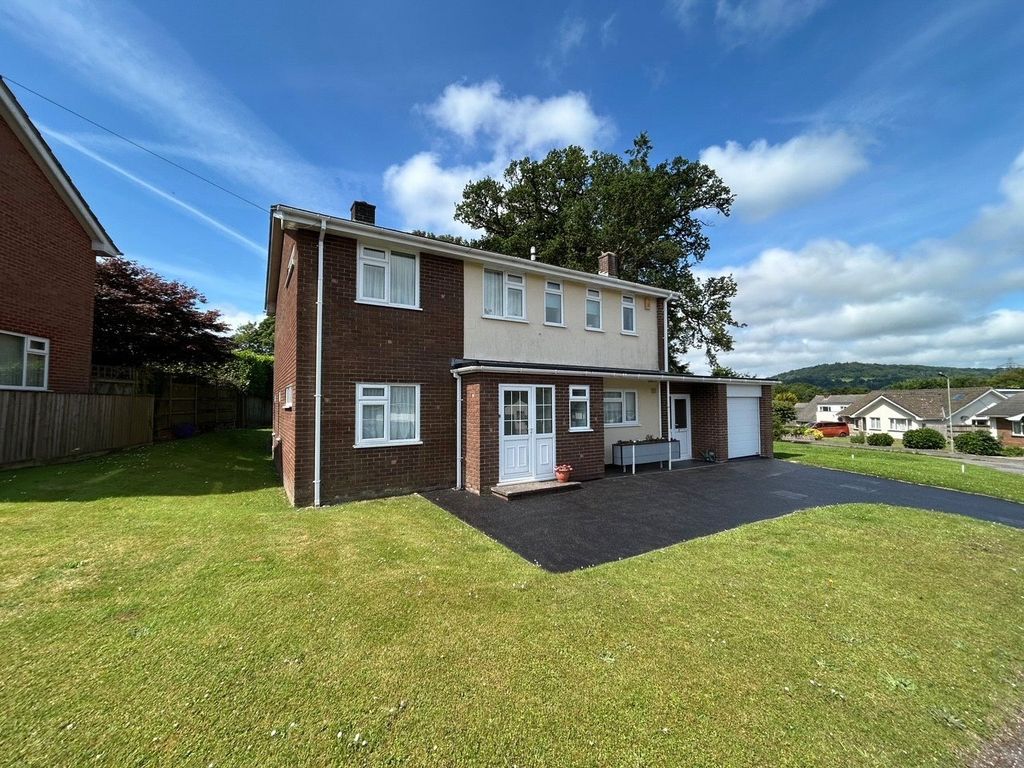 Property photo 1 of 17 Picture No. 22