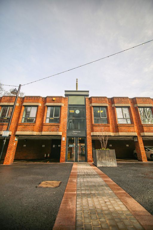 Property photo 3 of 10 Photo 8