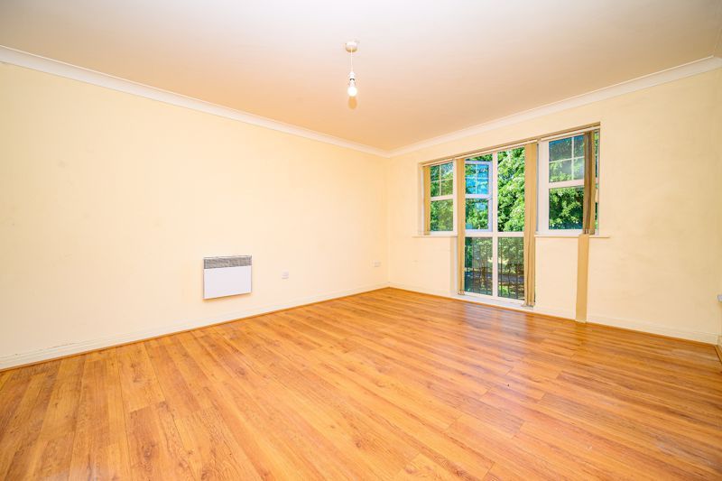 Property photo 3 of 15 Living Room