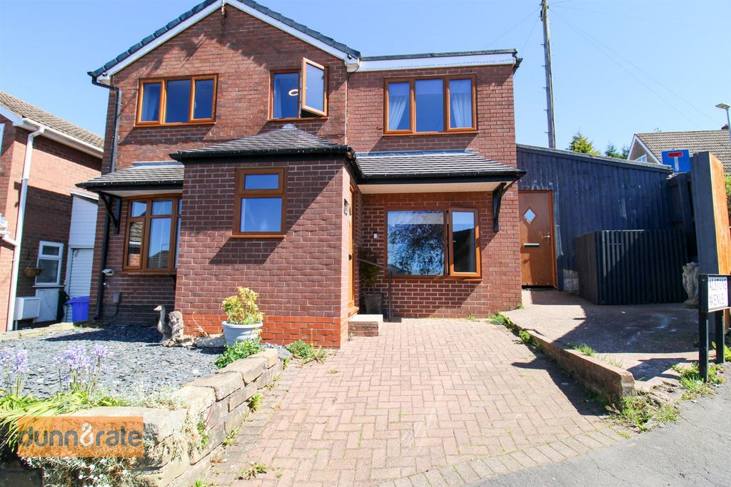 Property photo 1 of 29 Img_0576.Jpg