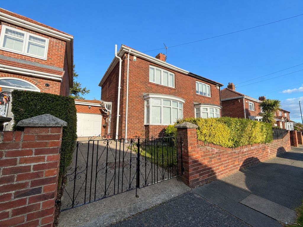Property photo 1 of 16 28Fae1B2-92E7-48Ec-B3F5-35E7347Bd999