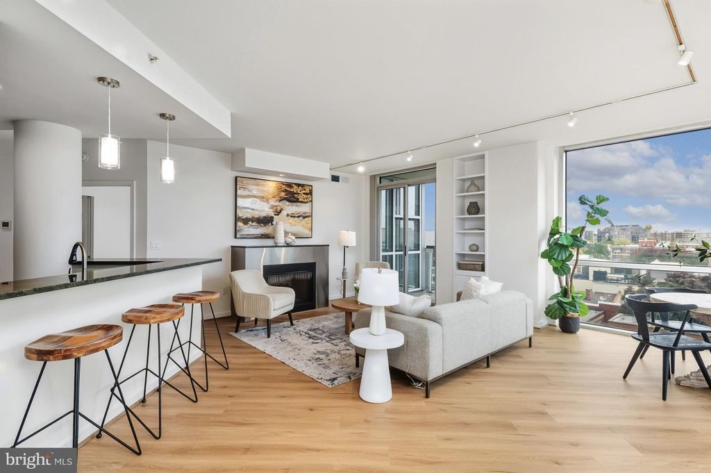 Property photo 3 of 21 <Alttext/>