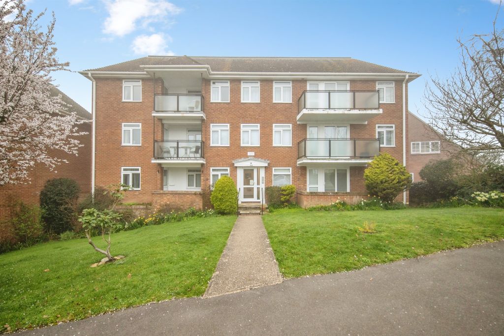 Property photo 1 of 15