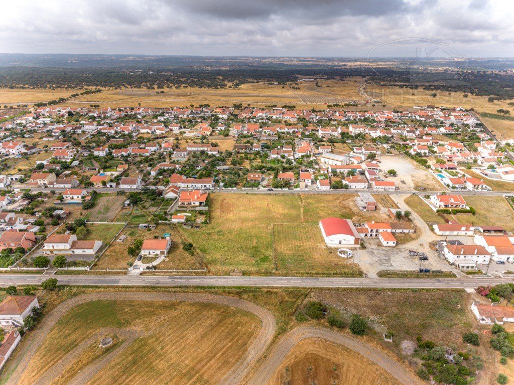 Property photo 1 of 17 Build The Home You've Always Dreamed Of | Urban Plot With 3,704 Sqm In Foros De Vale Figueira