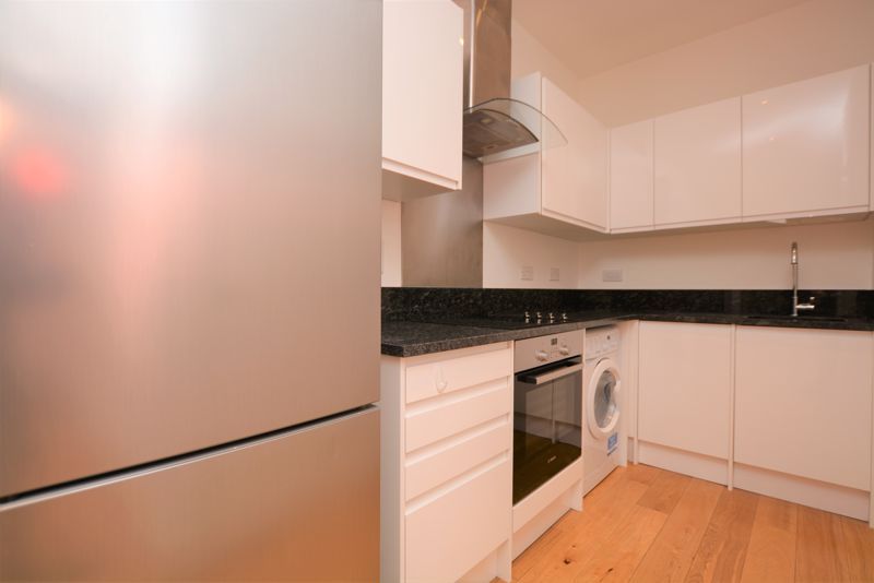 Property photo 3 of 5 Photo 4