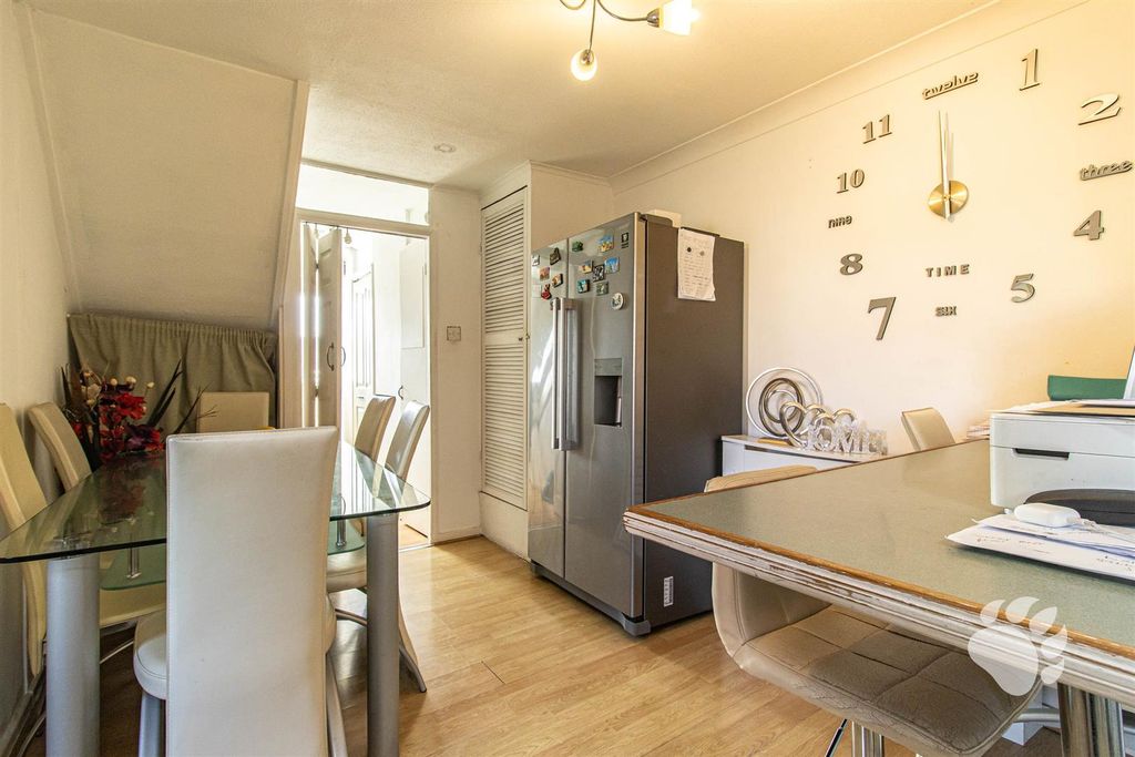Property photo 3 of 19 Kitchen/Diner