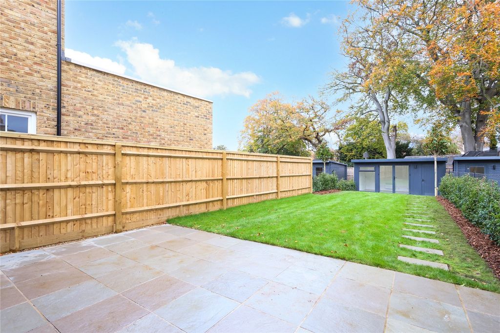 Property photo 3 of 12 Picture No. 12