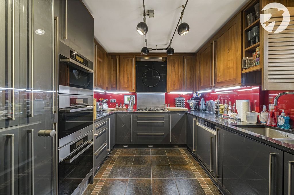 Property photo 3 of 49 Kitchen