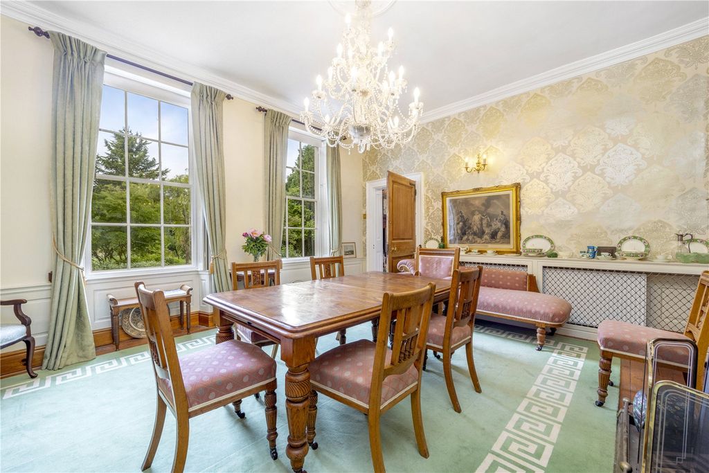 Property photo 3 of 20 Dining Room