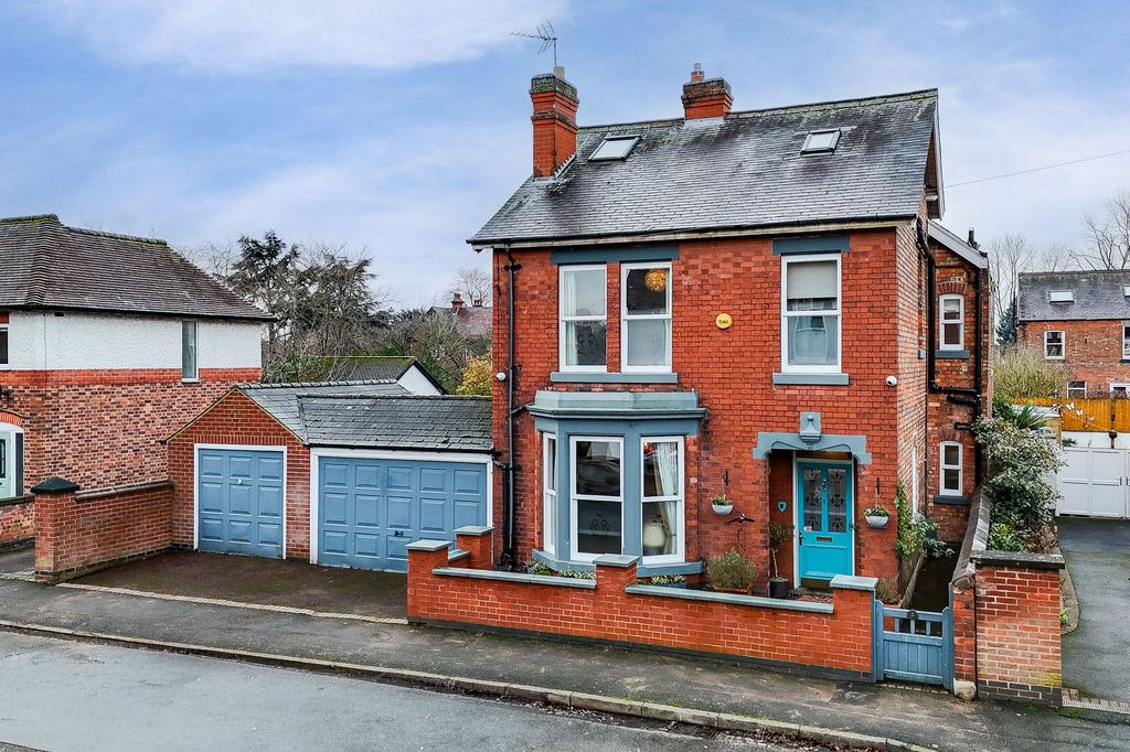 Property photo 1 of 36 Front