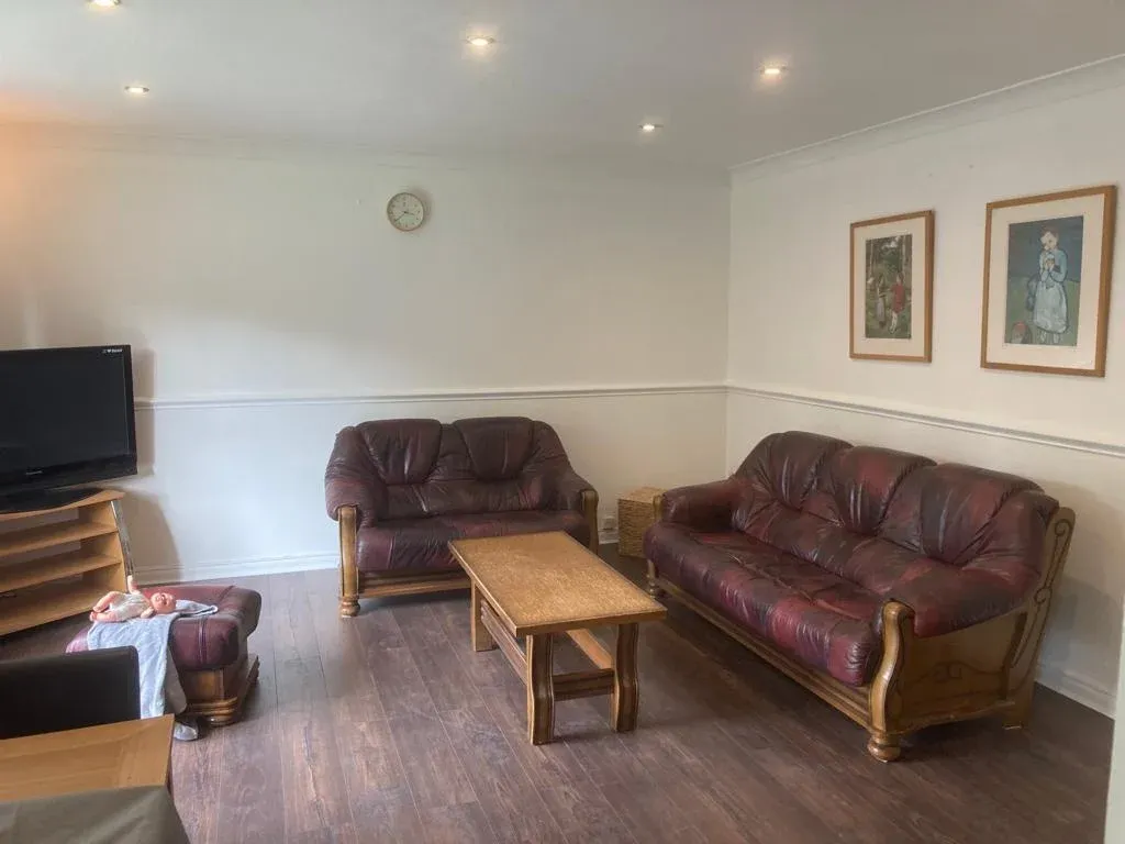 Property photo 3 of 14 Property