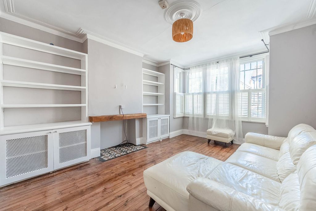 Property photo 1 of 15