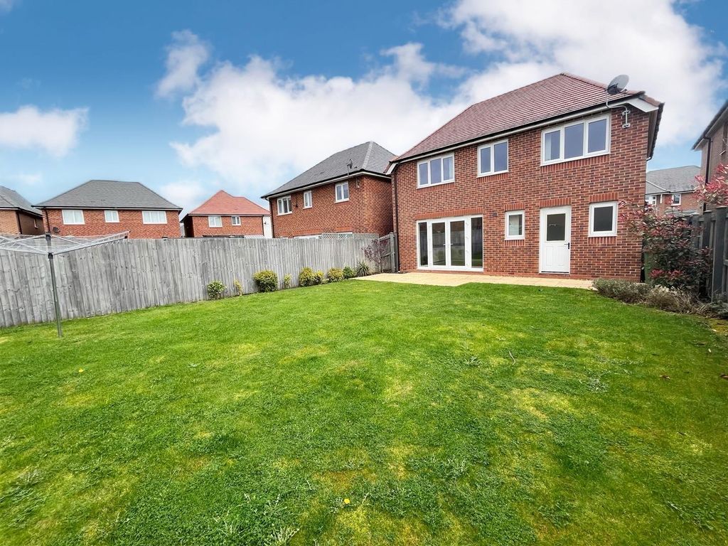 Property photo 2 of 14