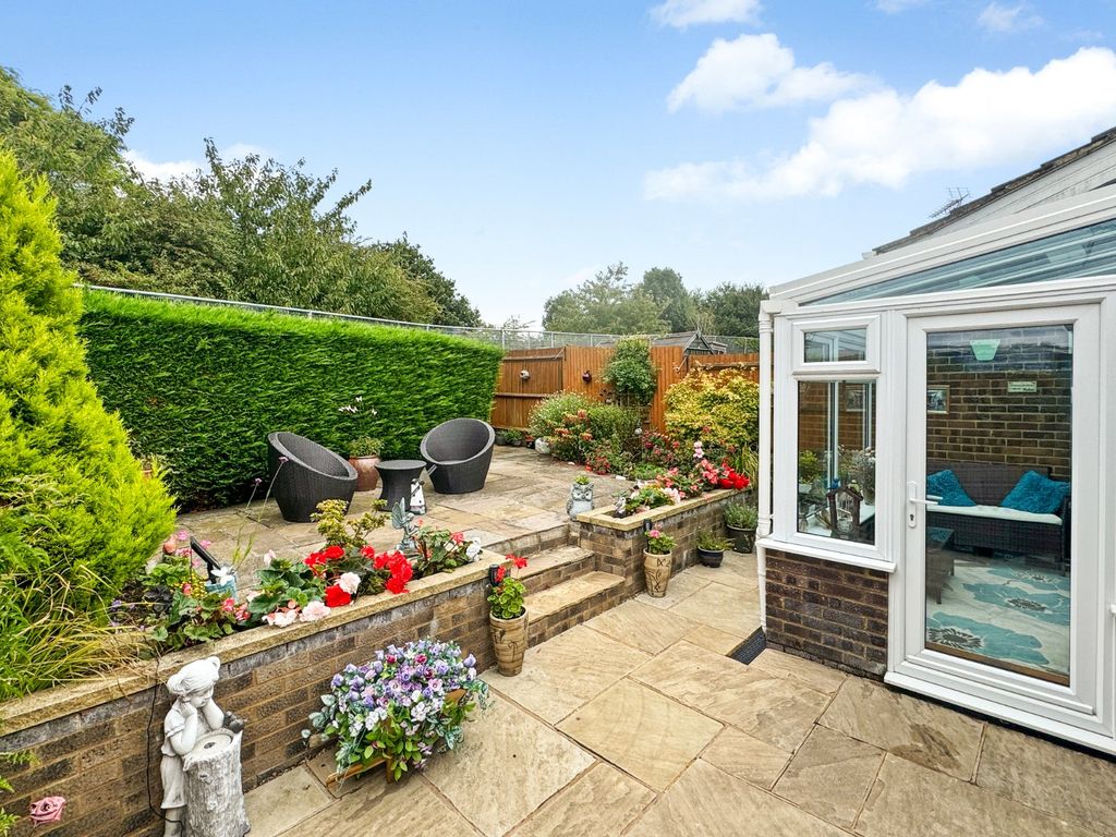 Property photo 2 of 15 Private Garden