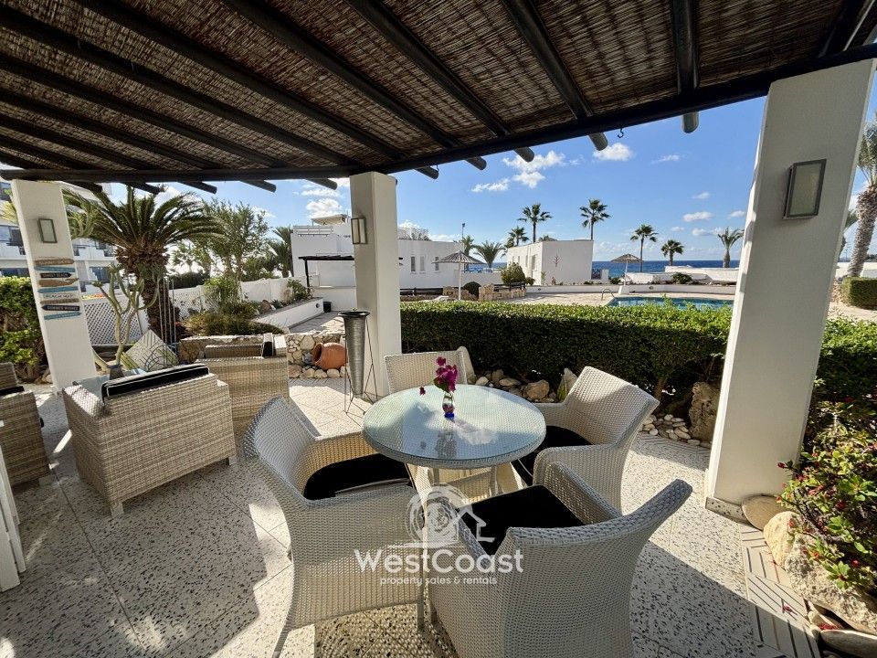 Property photo 3 of 43