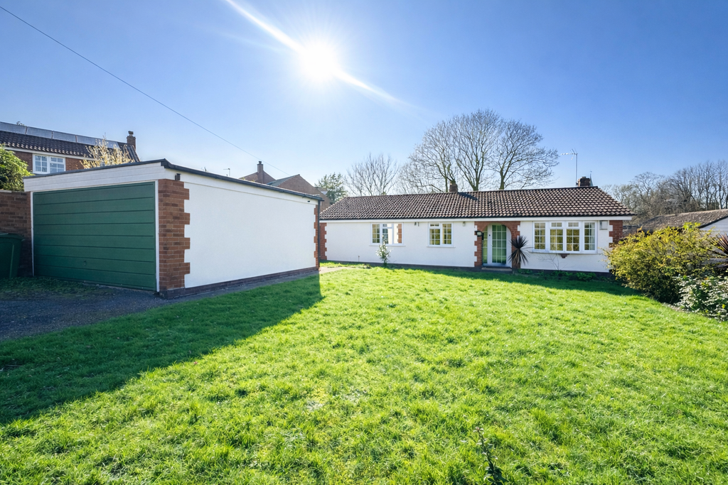 Property photo 1 of 17