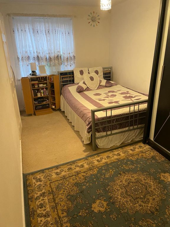 Property photo 3 of 6