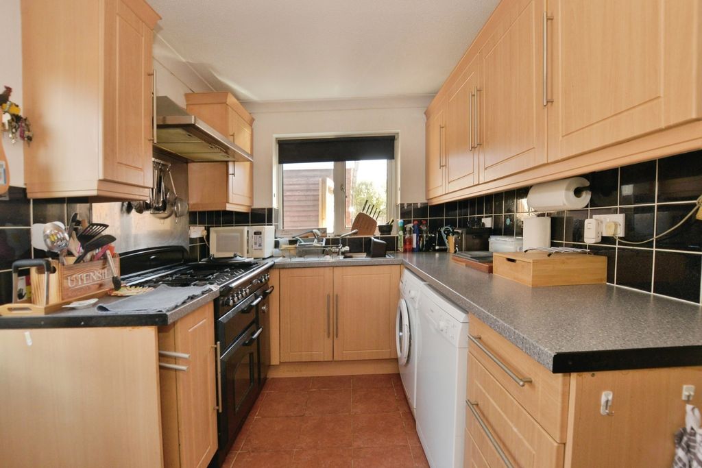 Property photo 2 of 14 Pbox-Img.Jpg