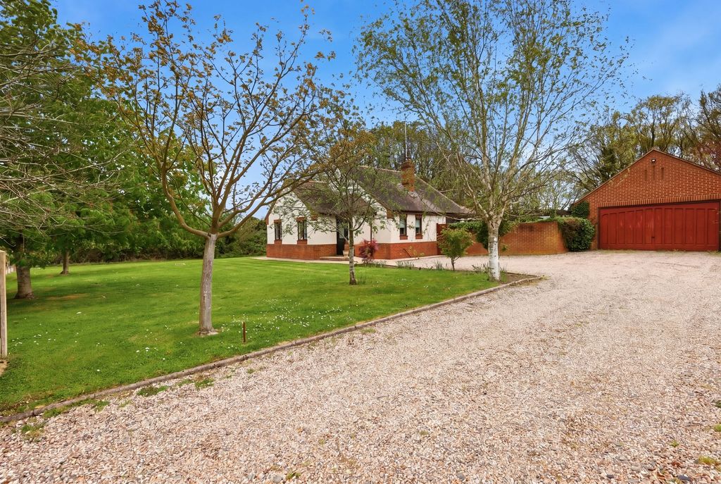 Property photo 1 of 27