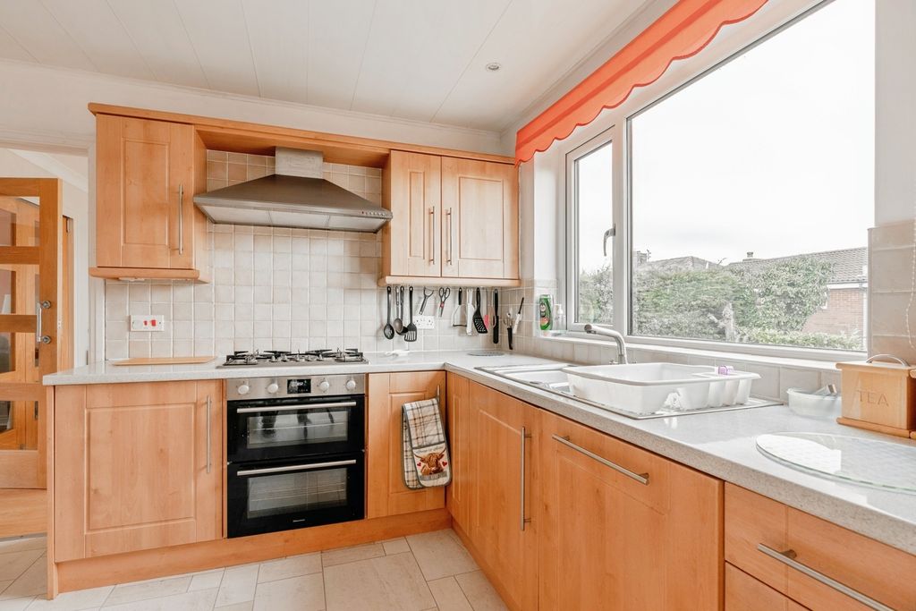 Property photo 2 of 20 Pbox-Img.Jpg