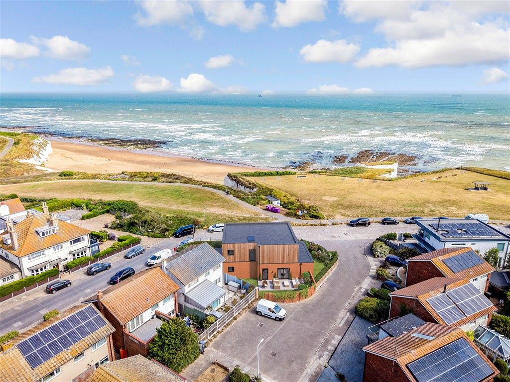 Property photo 2 of 9 Drone CGI
