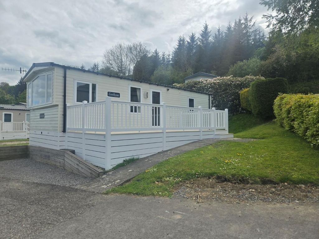 Property photo 1 of 9 Exterior.Jpg