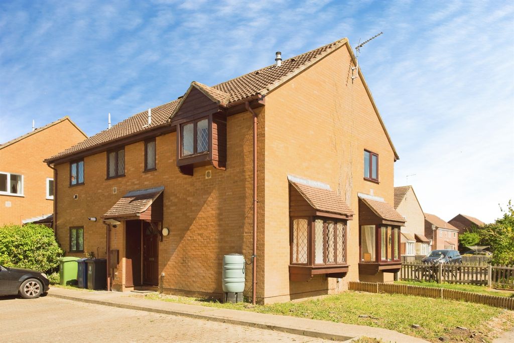 Property photo 1 of 18