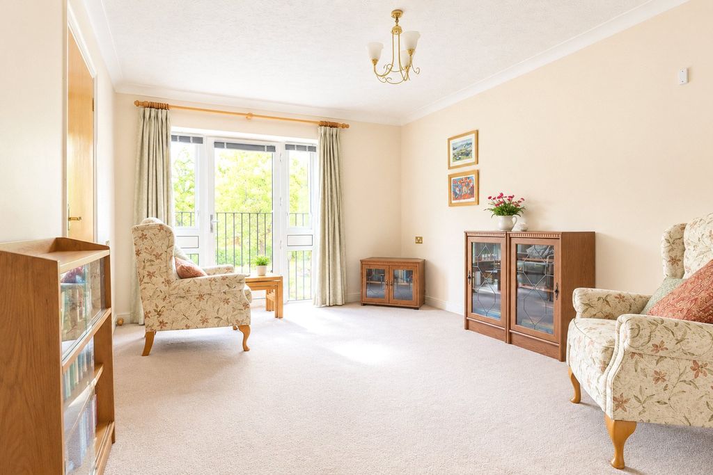 Property photo 3 of 9 Picture No. 20