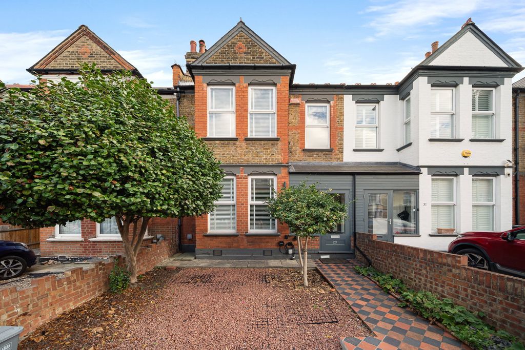 Property photo 1 of 17