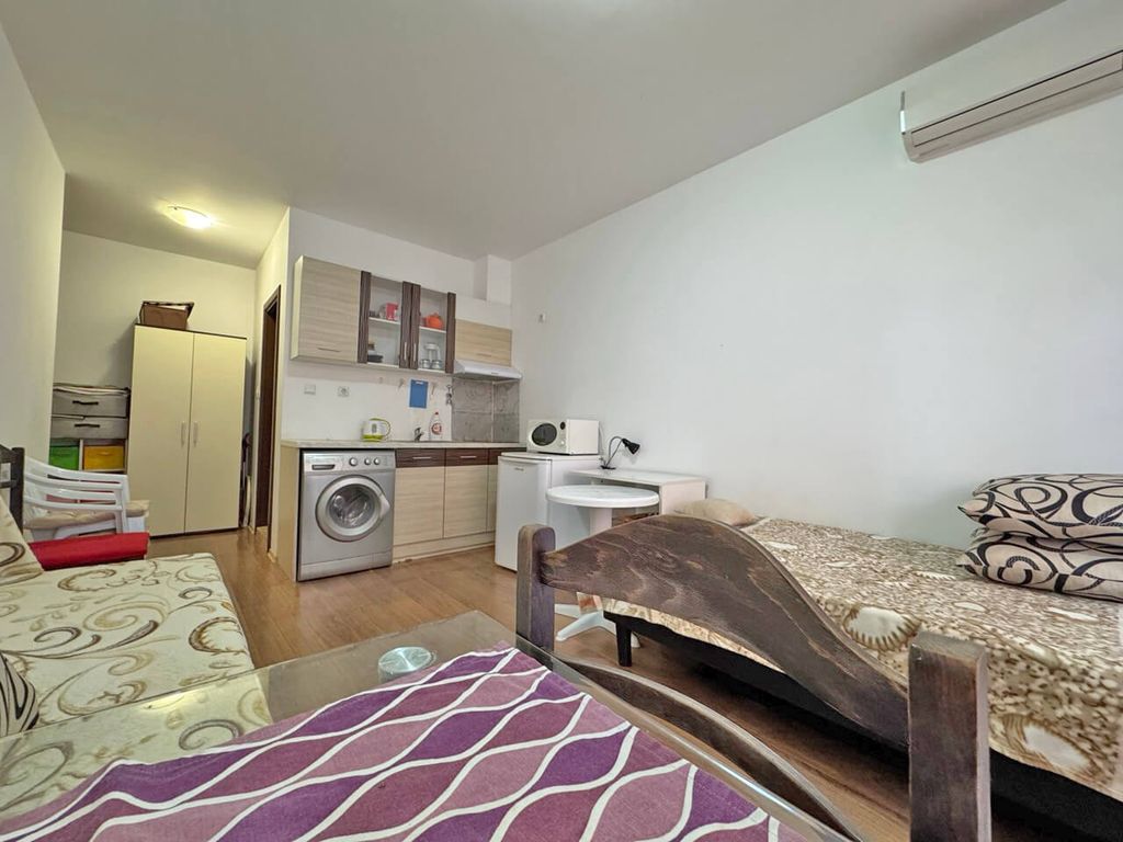 Property photo 2 of 10