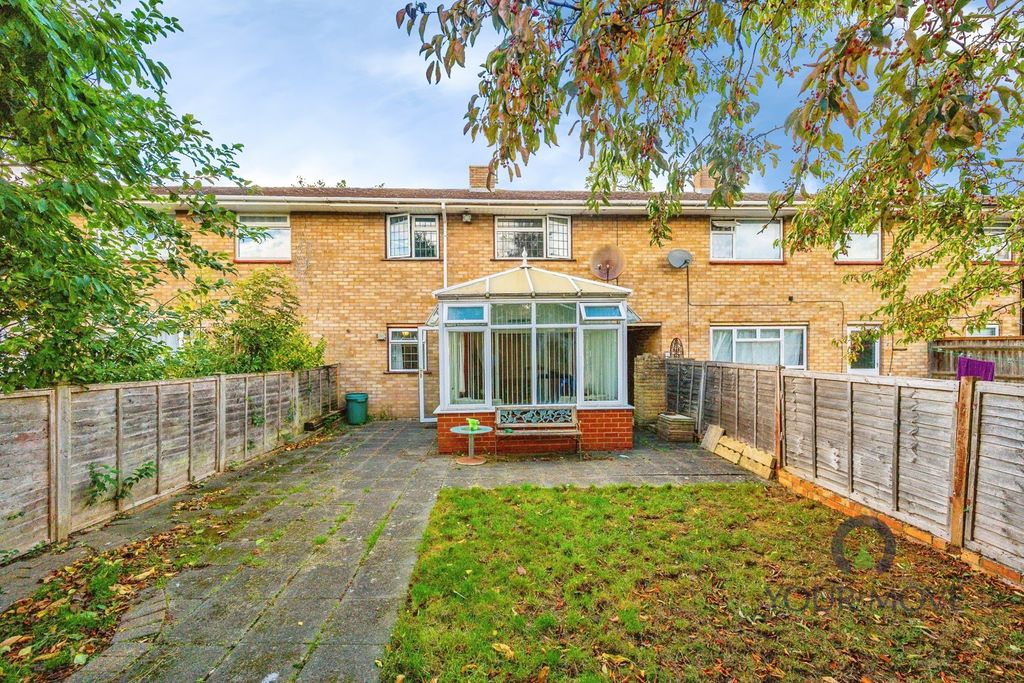 Property photo 1 of 17 Pbox-Img.Jpg