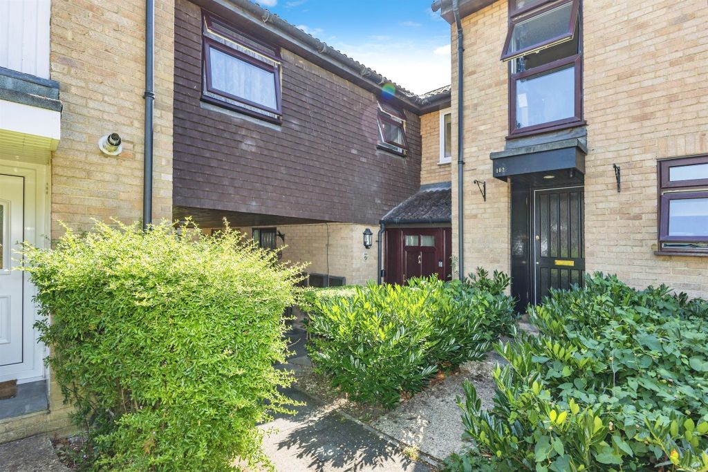 Property photo 1 of 17