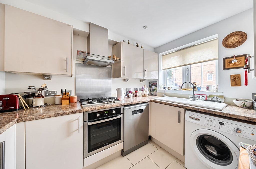 Property photo 2 of 15 1417015-26-699338...