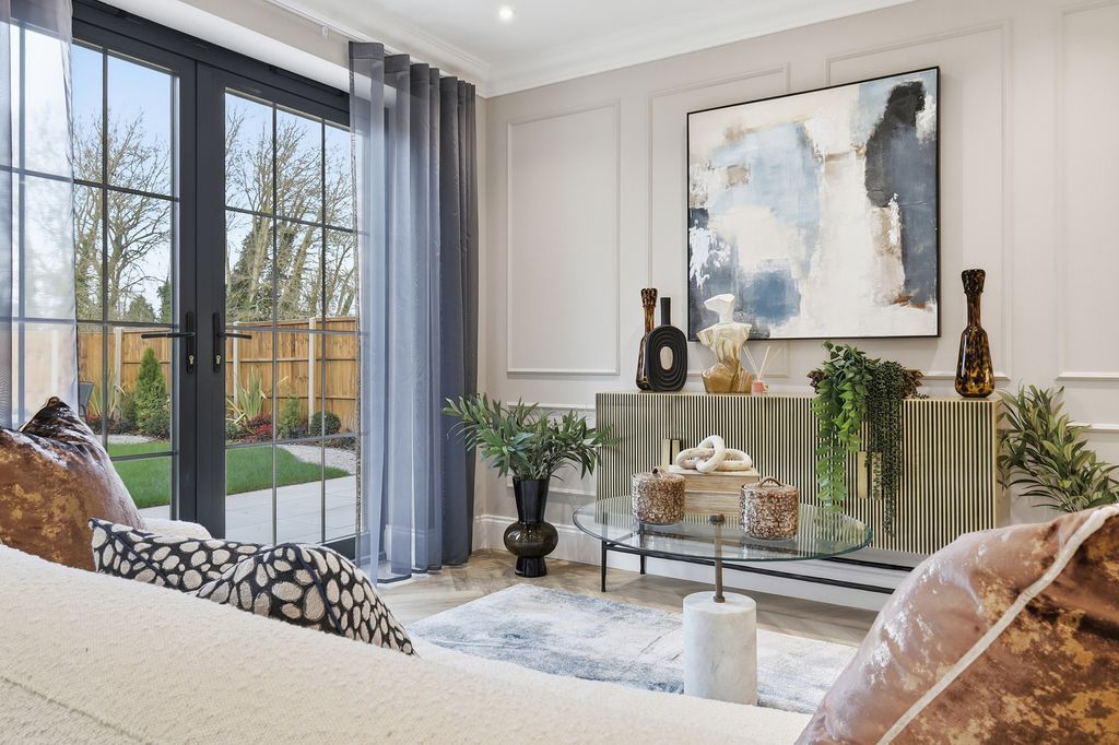 Property photo 3 of 28