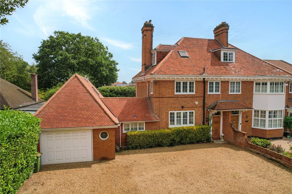 Property photo 1 of 28 Picture No. 15