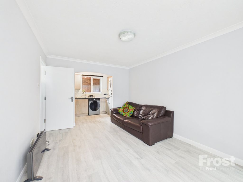 Property photo 2 of 8 Picture No. 06