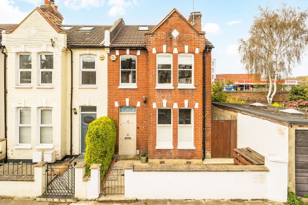 Property photo 1 of 10